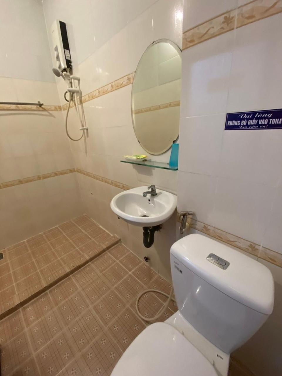 Thai Dat Hotel Хошимин Екстериор снимка