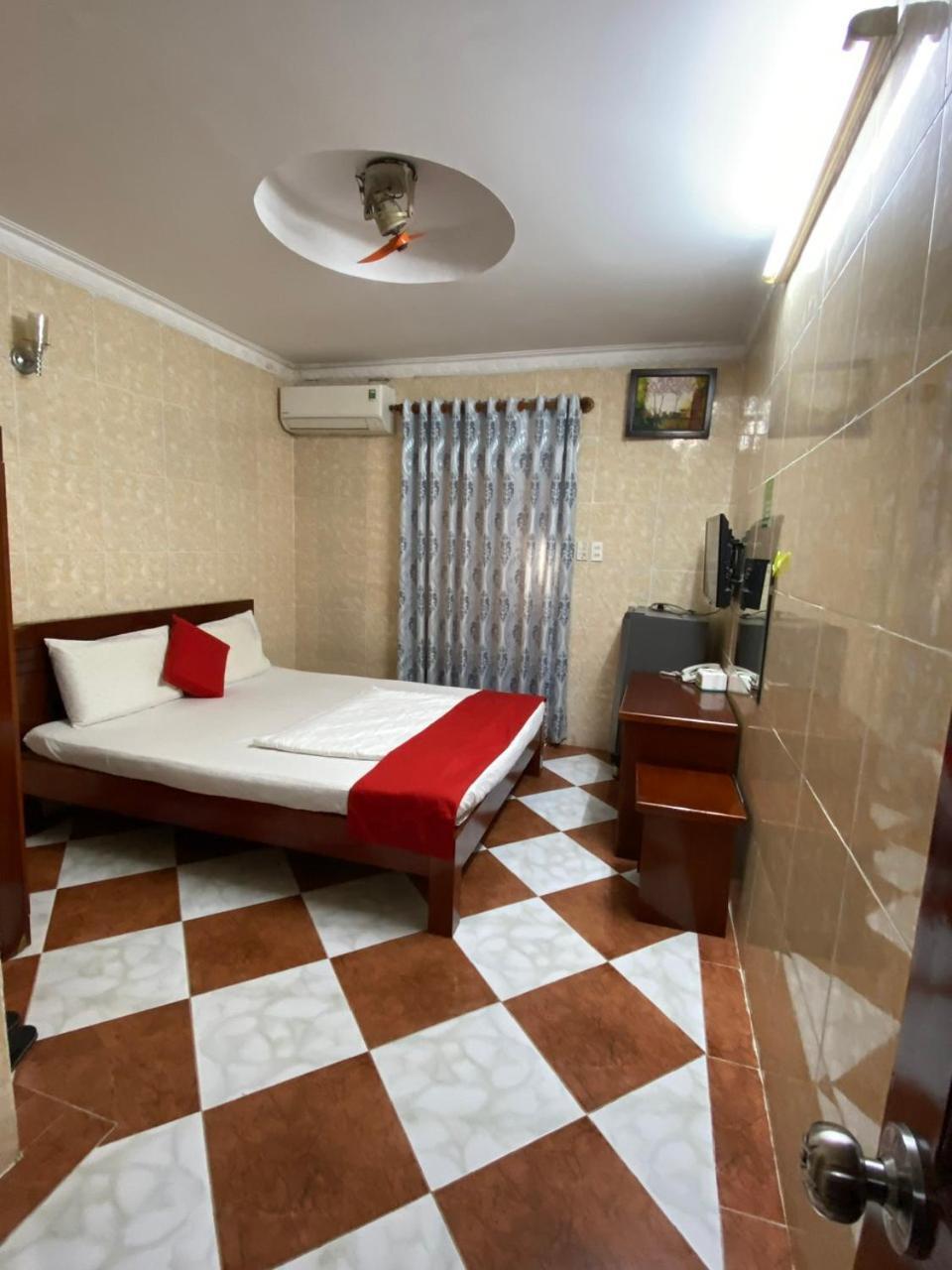 Thai Dat Hotel Хошимин Екстериор снимка